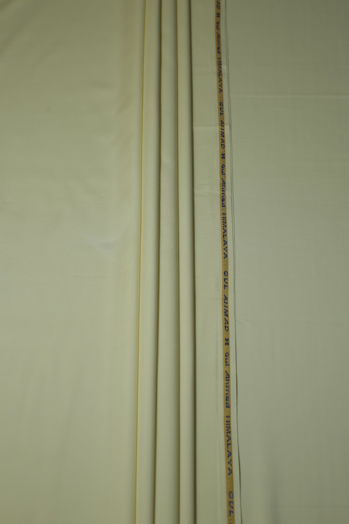 Off White Washing Wear Unstitched Suit – 250 GSM | Sahab Jee