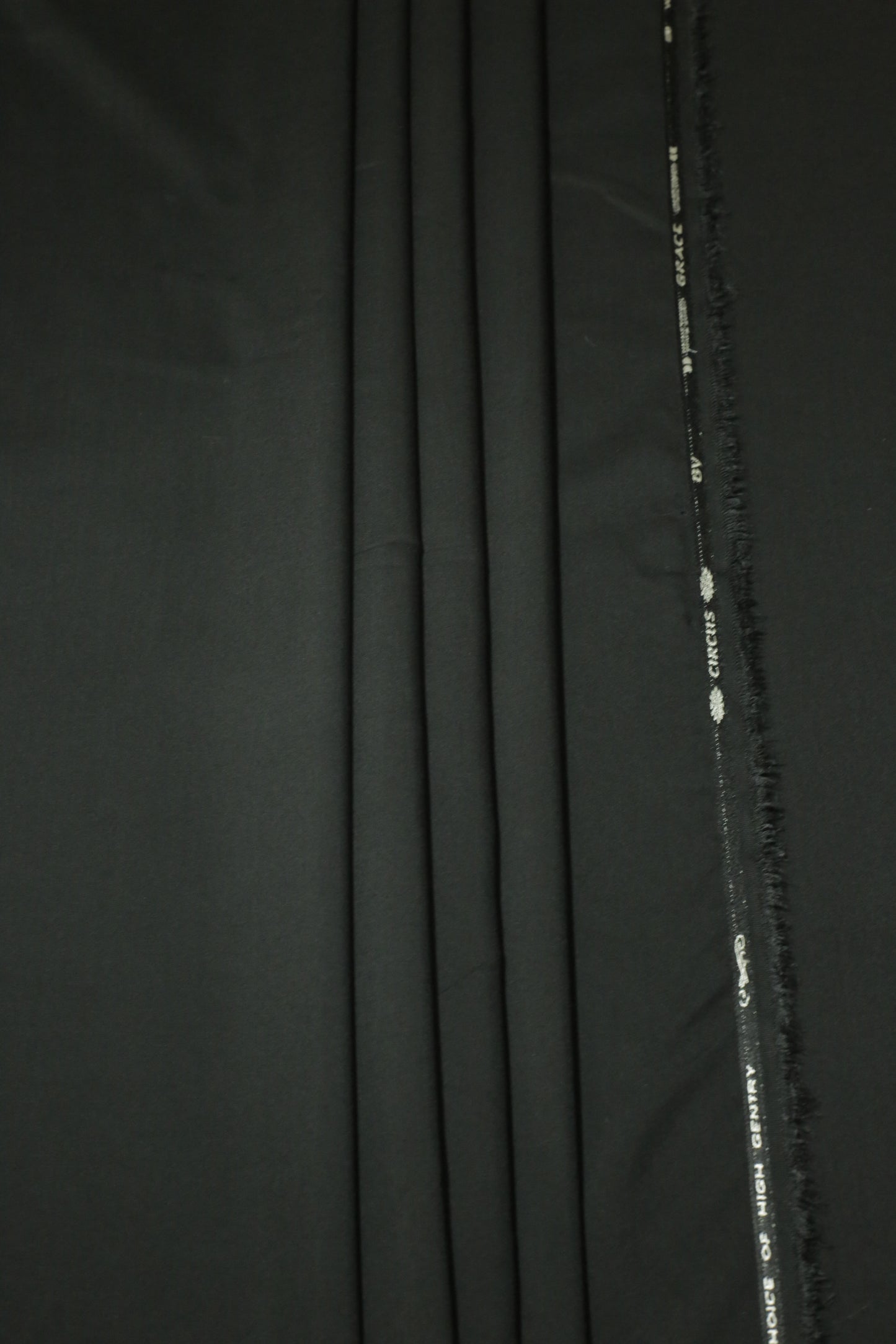 Grace Black Washing Wear Unstitched Suit – 470 GSM | Sahab Jee