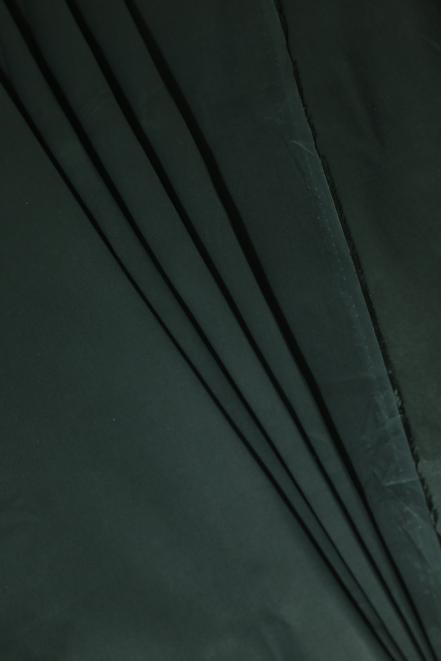 Dark Green Cotton & Polyester Unstitched Suit – 385| Sahab Jee